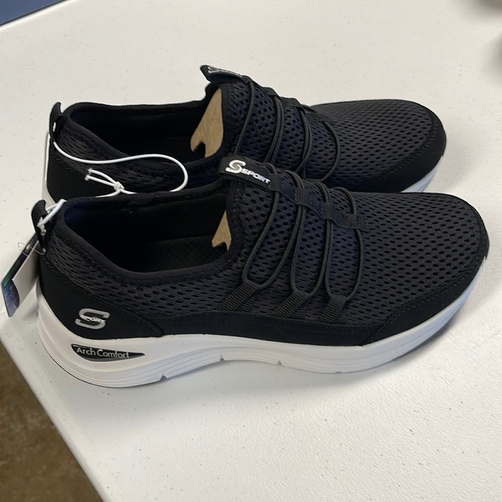 Skechers S Sport Women’s Black Regina NWT